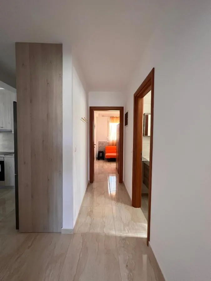 Verano House Nea Triglia