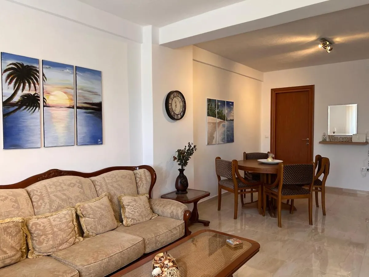 Appartamento Verano house Nea Triglia Grecia